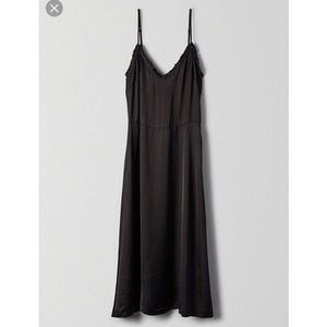 Aritzia Dresses - Aritzia Wilfred Mille Dress Aritzia Dresses - Aritzia Wilfred Mille Dress